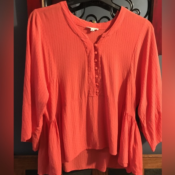 Woman’s Tangerine orange button blouse / Top - Picture 2 of 12